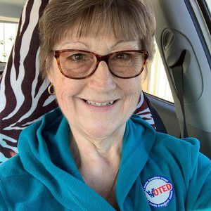 Meet your Posher, Sandra